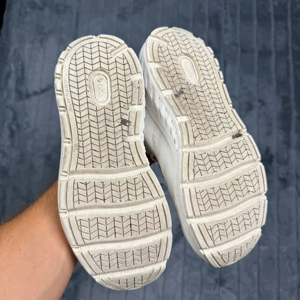 Brooks Addiction Walker 2 Walking Shoes Womens 8 White Leather Slip Resistant